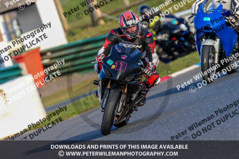 PJM Wedding Photography;enduro digital images;event digital images;eventdigitalimages;mallory park;mallory park photographs;mallory park trackday;mallory park trackday photographs;no limits trackdays;peter wileman photography;racing digital images;trackday digital images;trackday photos